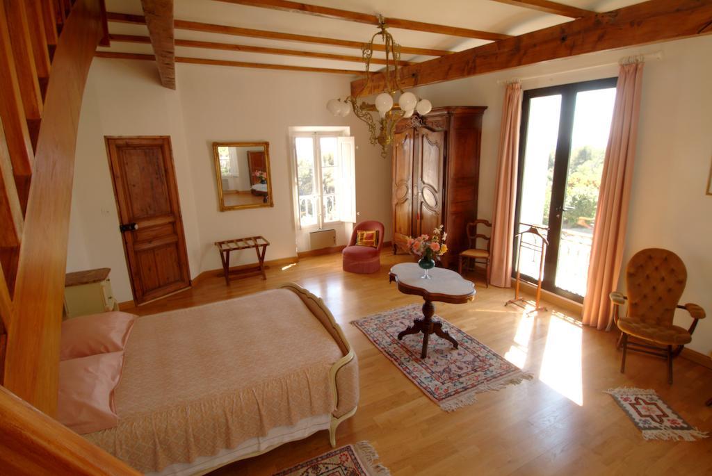 Pavillon De Beauregard Bed & Breakfast เอ็ก-ซอง-โพรวองซ์ ห้อง รูปภาพ