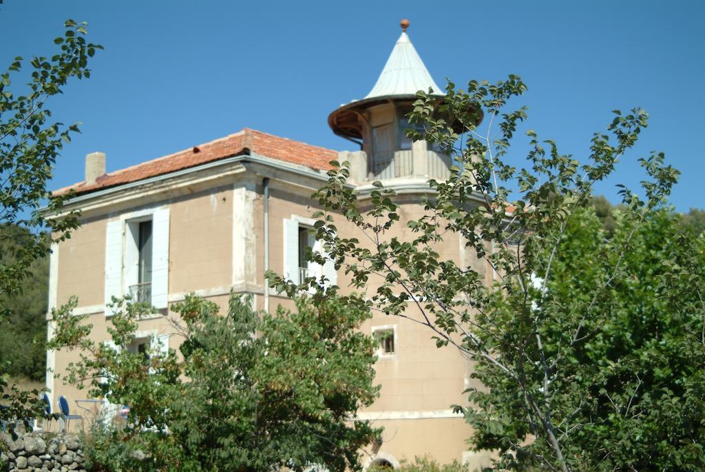 Pavillon De Beauregard Bed & Breakfast เอ็ก-ซอง-โพรวองซ์ ภายนอก รูปภาพ